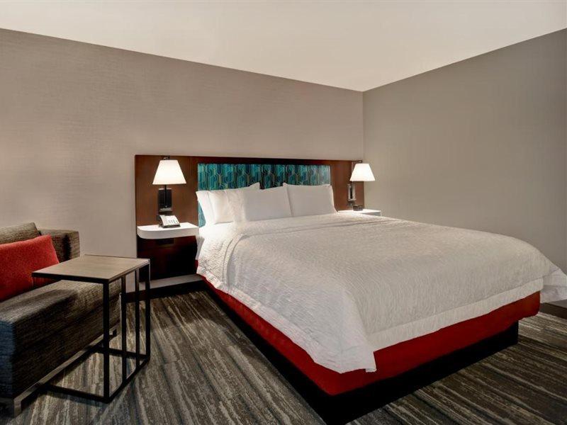 Hampton Inn Pleasant View Экстерьер фото