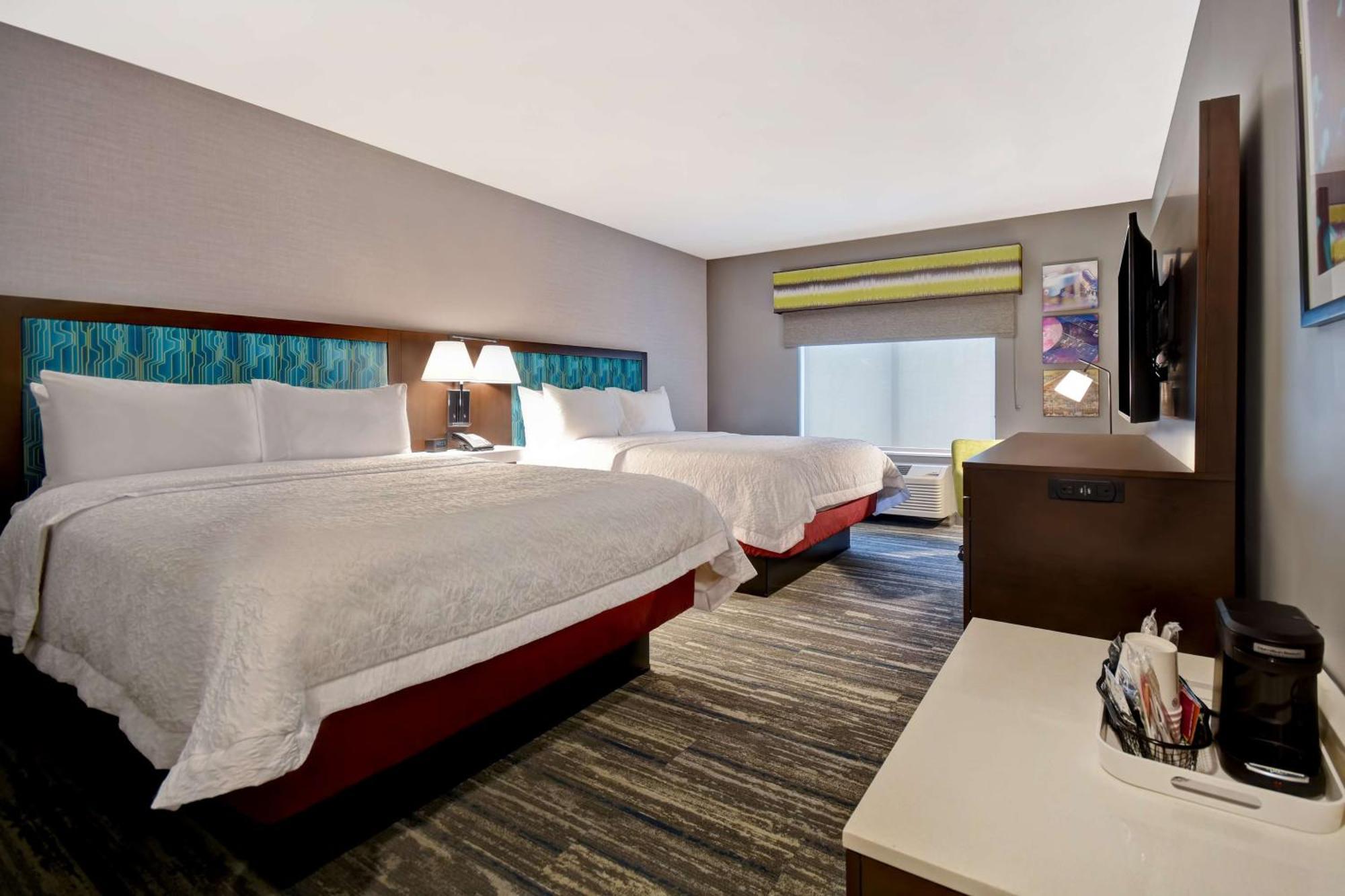 Hampton Inn Pleasant View Экстерьер фото