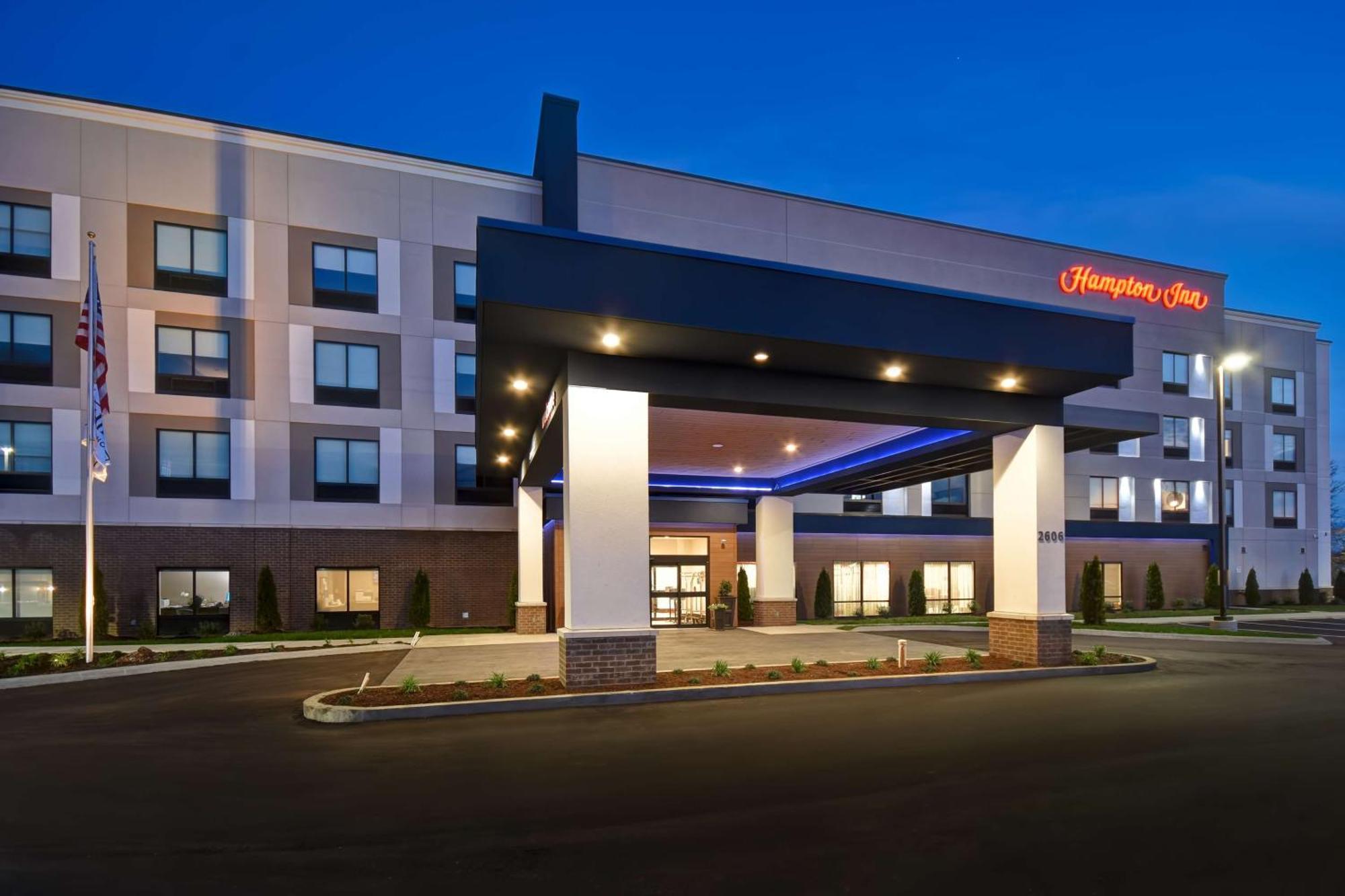 Hampton Inn Pleasant View Экстерьер фото